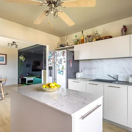 Prominent Ac 4-bedroom With Mountain Views Terrace - Dodo Et Tartine *